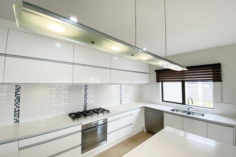 Photo of property in 41 Castlebane Drive, Flat Bush, Auckland, 2019