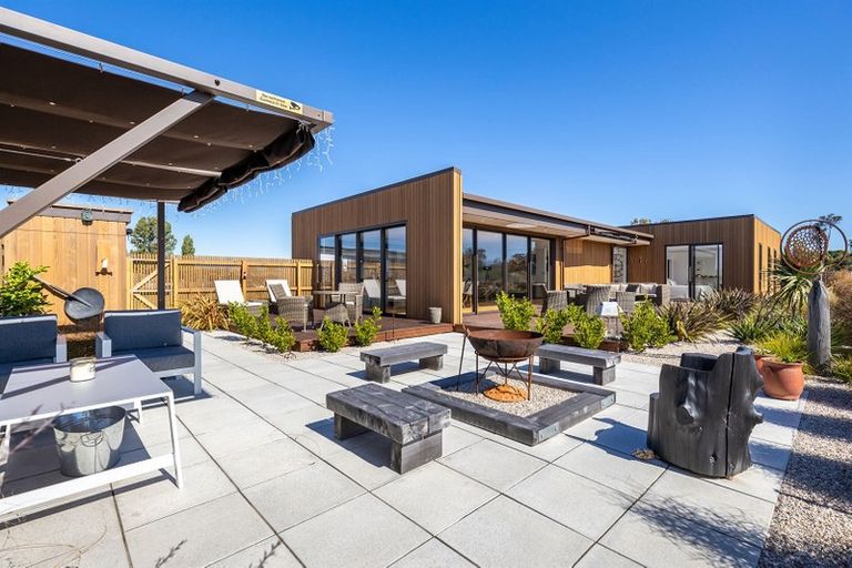 Photo of property in 8 Hari Way, Mapua, 7005