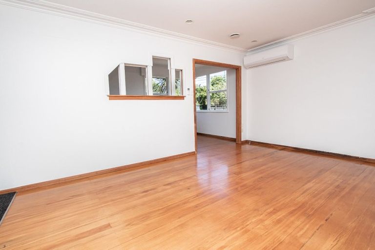 Photo of property in 19 Eton Drive, Hillcrest, Hamilton, 3216