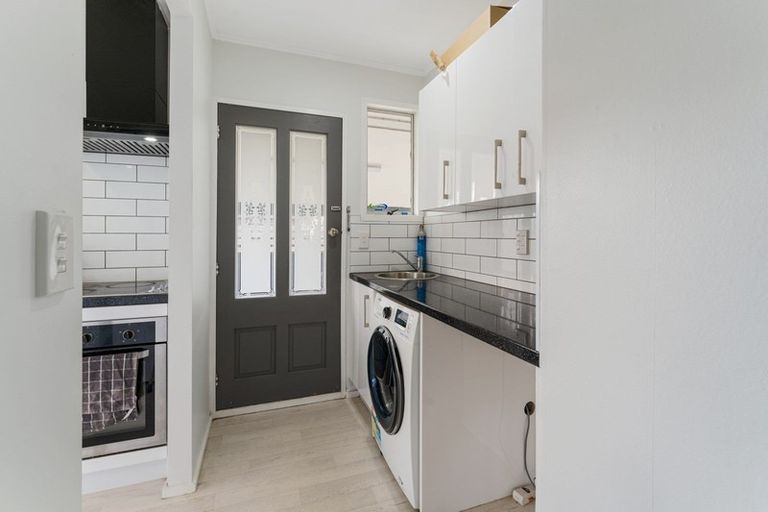 Photo of property in 14b Cypress Grove, Paraparaumu, 5032