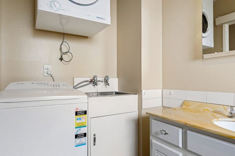 Photo of property in 1/17 Lake Terrace Road, Burwood, Christchurch, 8061