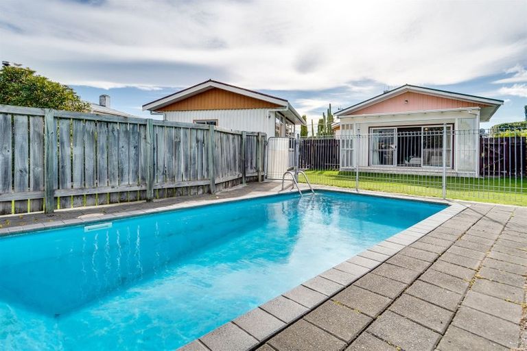 Photo of property in 404 Lumsden Road, Akina, Hastings, 4122