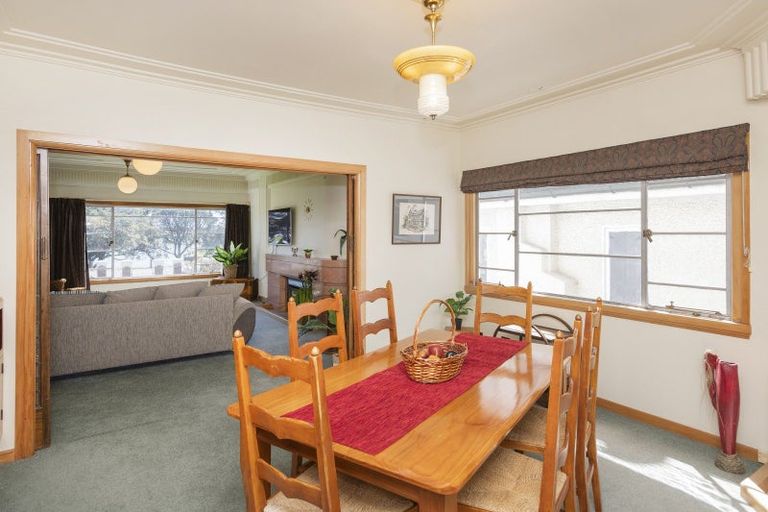 Photo of property in 75 Esplanade, Kaiti, Gisborne, 4010