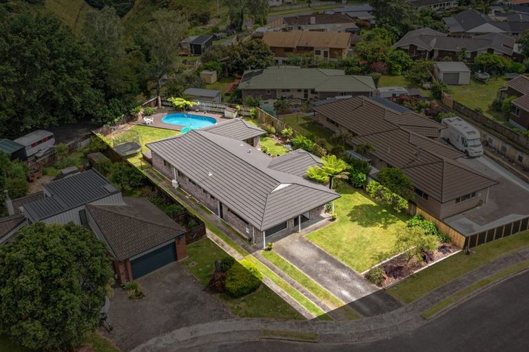 Photo of property in 13 Galway Place, Te Puke, 3119