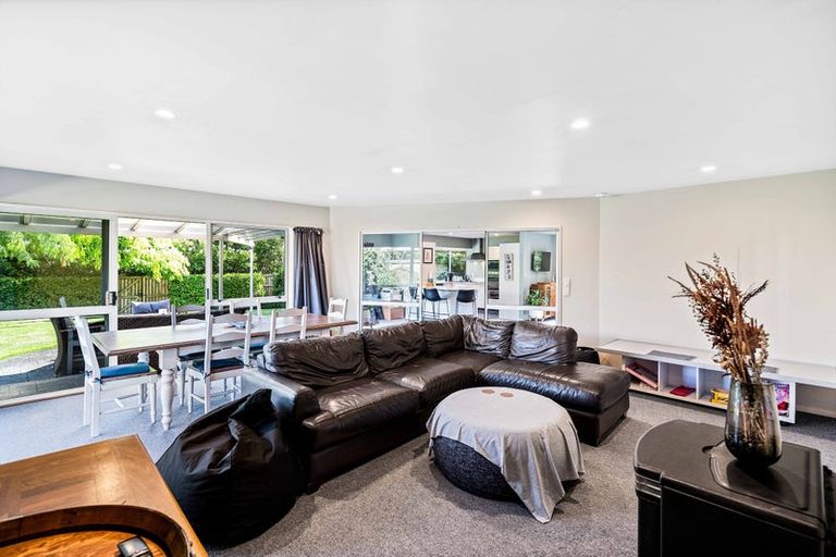 Photo of property in 3 Hamish Place, Westmorland, Christchurch, 8025