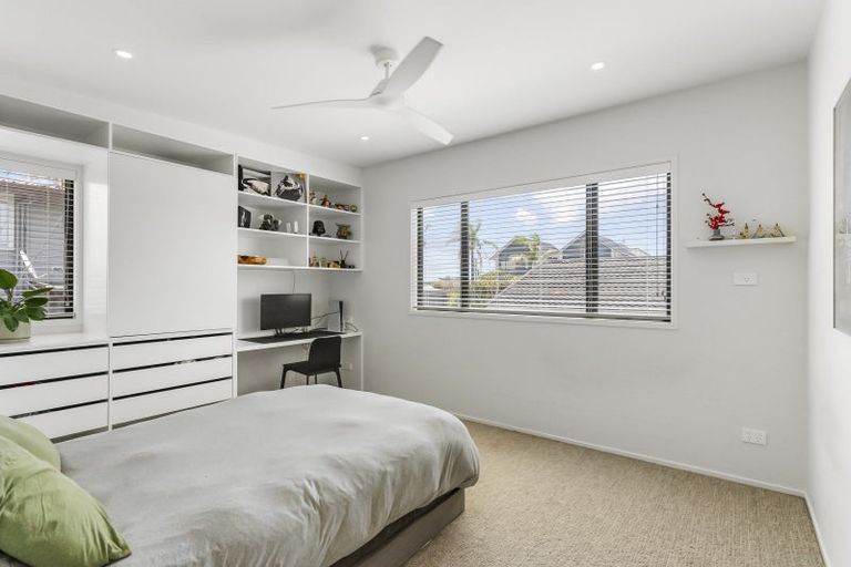 Photo of property in 35a Montgomery Avenue, Belmont, Auckland, 0622