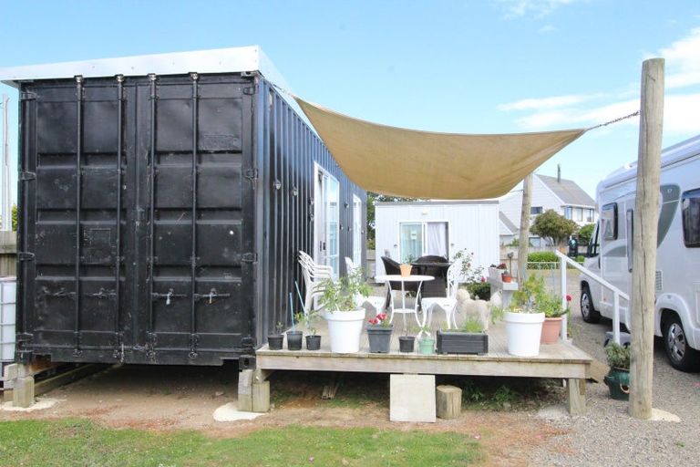 Photo of property in 7 Bowen Street, Woodville, 4920