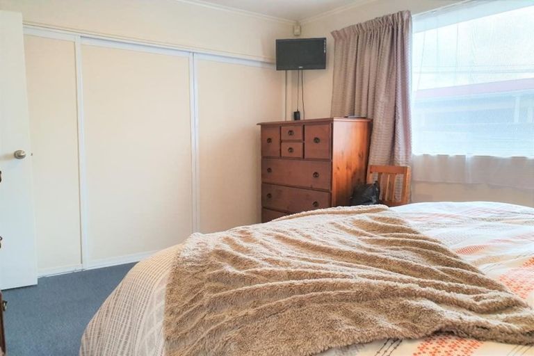 Photo of property in 1/24 Maclean Street, Wallaceville, Upper Hutt, 5018
