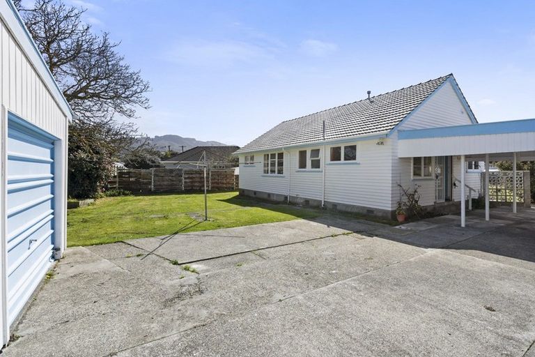 Photo of property in 4 Thackeray Street, Trentham, Upper Hutt, 5018