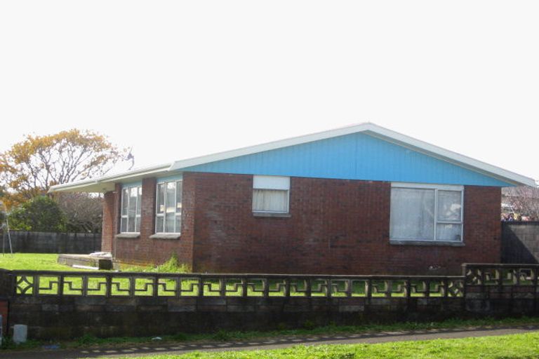 Photo of property in 28 Ihaia Street, Waitara, 4320