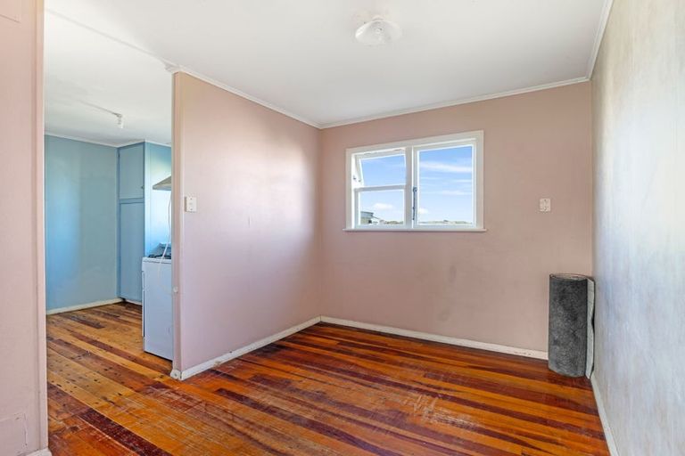 Photo of property in 46 Matipo Street, Castlecliff, Wanganui, 4501
