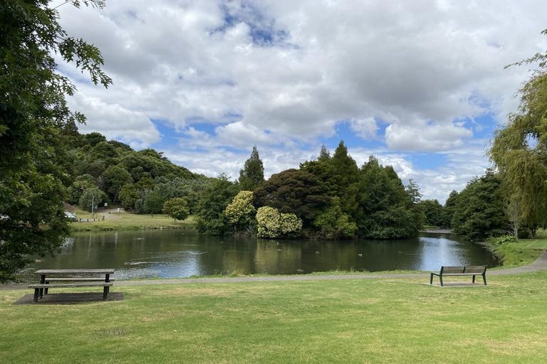 Photo of property in 25 Reynolds Road, Pukekohe, 2120