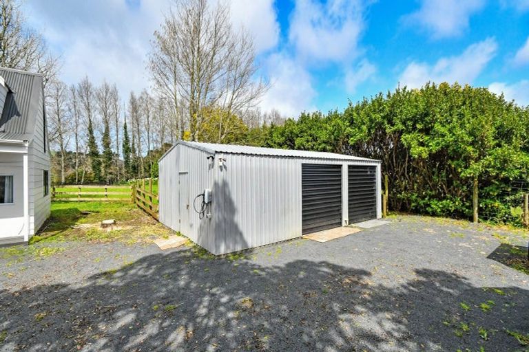 Photo of property in 59 Chamberlain Road, Bombay, 2675