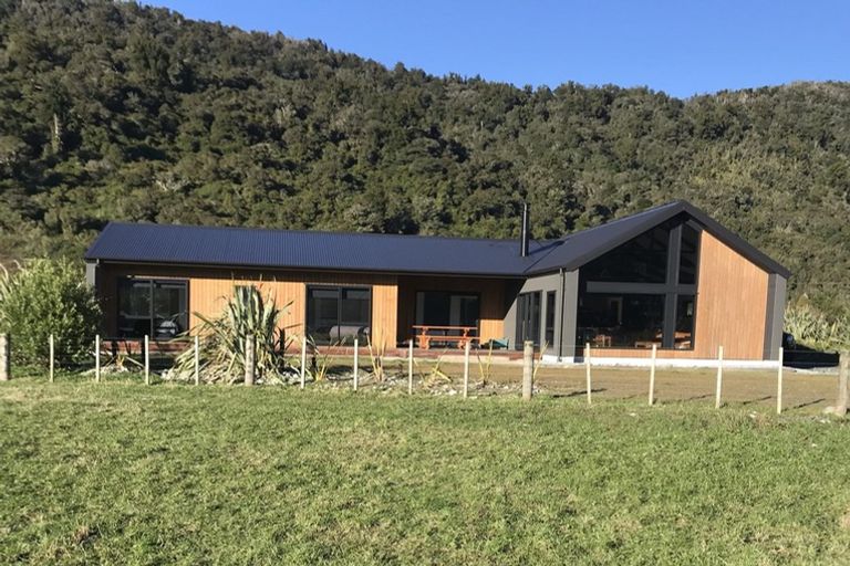 Photo of property in 7/2382 Lake Brunner Road, Inchbonnie, Kumara, 7875