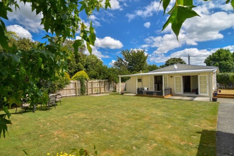 Photo of property in 15 Howard Street, Carterton, 5713