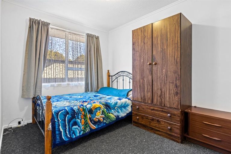 Photo of property in 2/98a Tilford Street, Woolston, Christchurch, 8062