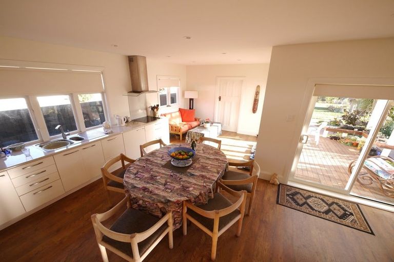 Photo of property in 28 Bowenvale Avenue, Cashmere, Christchurch, 8022