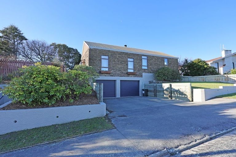 Photo of property in 33 Leven Street, South Hill, Oamaru, 9400
