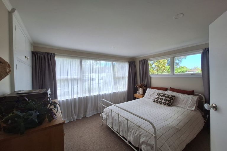 Photo of property in 25 Yardley Street, Avonhead, Christchurch, 8042