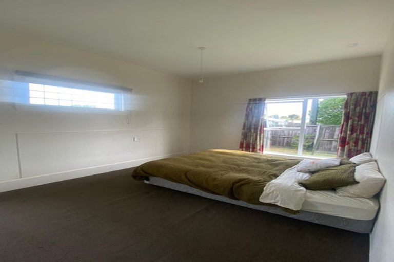 Photo of property in 2/75 Wildberry Street, Woolston, Christchurch, 8023