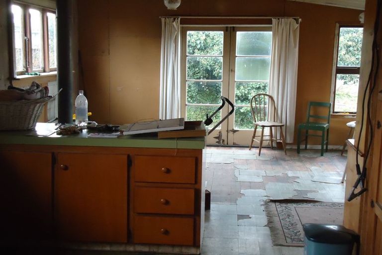 Photo of property in 22 Timaru Road, Waimate, 7924