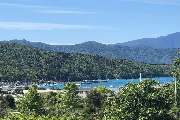 Photo of property in 108 Moana View Road, Waikawa, Picton, 7220