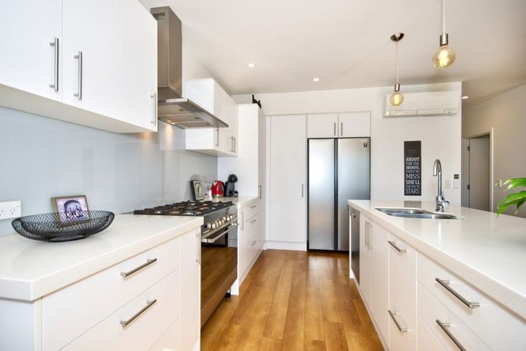 Photo of property in 6 Trench Hill Road, Frankton, Queenstown, 9371