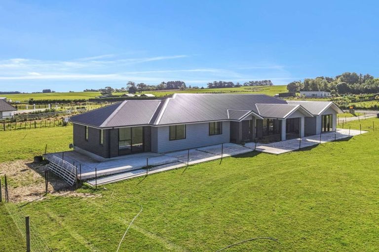 Photo of property in 21 Meavy Lane, Ashhurst, Palmerston North, 4470