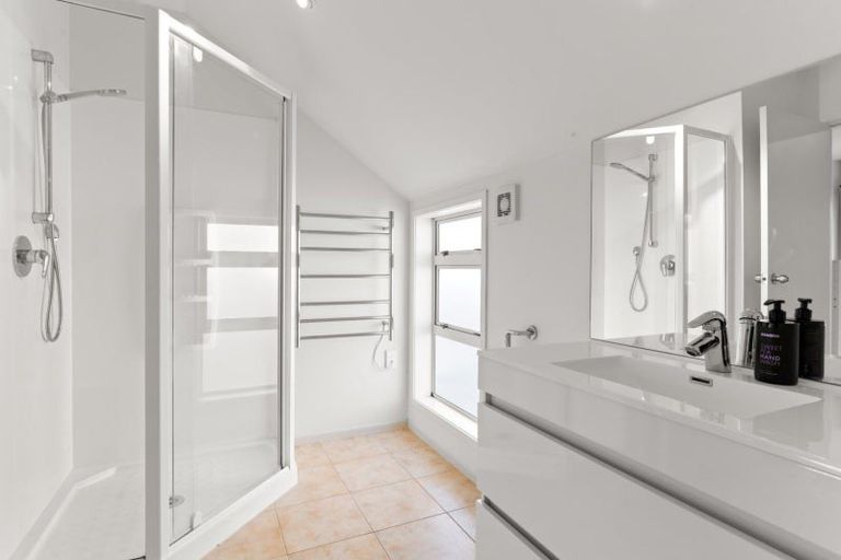 Photo of property in 16c May Street, Mount Maunganui, 3116