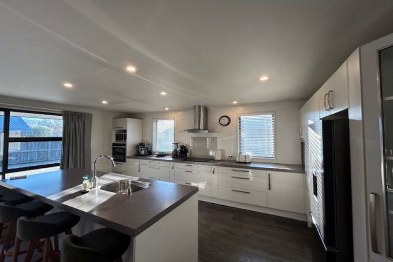 Photo of property in 6 Ash Avenue, Albert Town, Wanaka, 9305