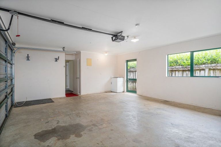 Photo of property in 40 Cholmondeley Crescent, Whitianga, 3510