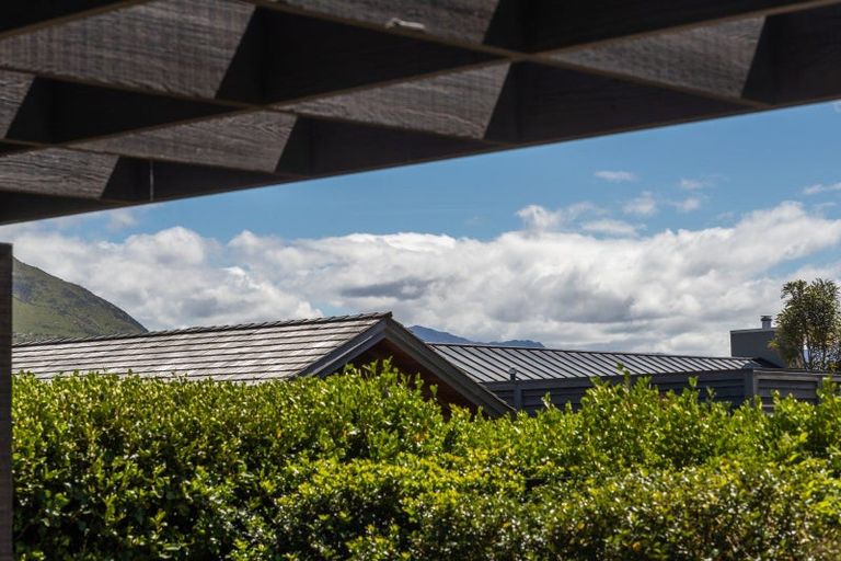 Photo of property in 34 Rannoch Drive, Jacks Point, Queenstown, 9371