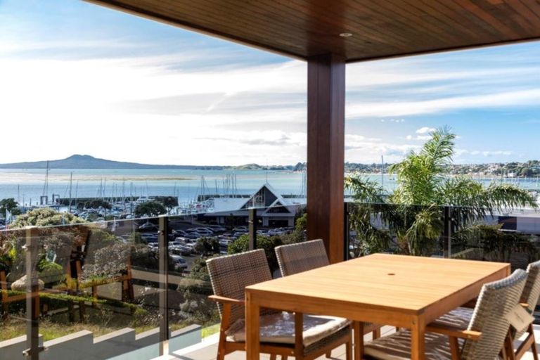 Photo of property in 72 Compass Way, Half Moon Bay, Auckland, 2012