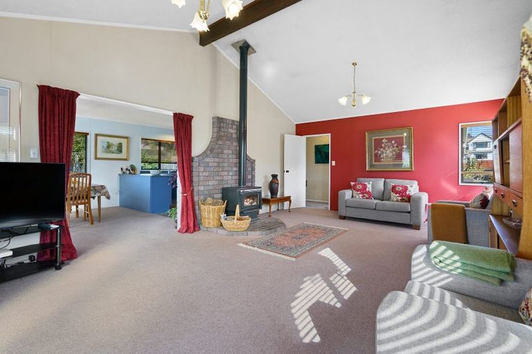 Photo of property in 20 Sheridan Crescent, Leamington, Cambridge, 3432