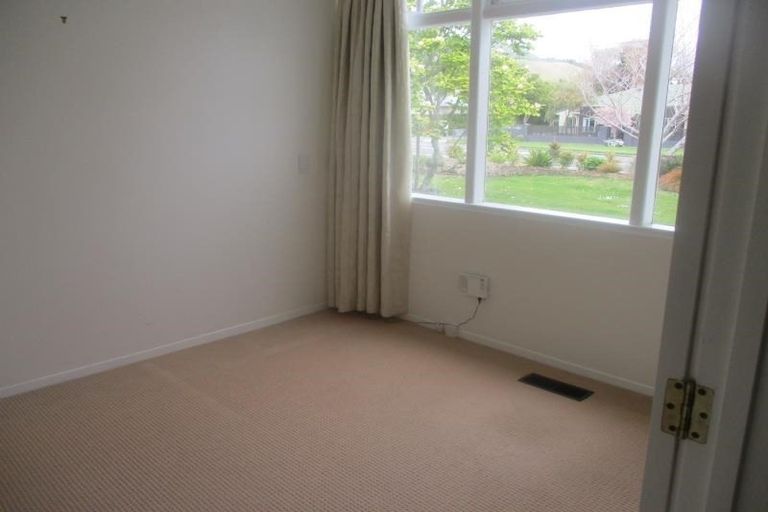 Photo of property in 395 Te Moana Road, Waikanae, 5036