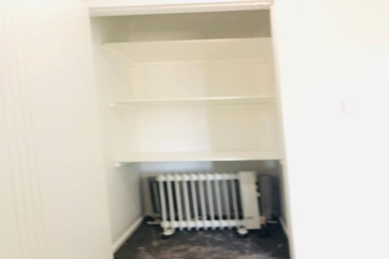 Photo of property in 9 Humphrey Kemp Avenue, Henderson, Auckland, 0612