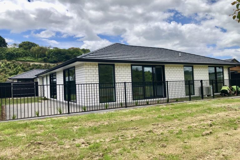 Photo of property in 70 Pakanga Grove, Pyes Pa, Tauranga, 3112