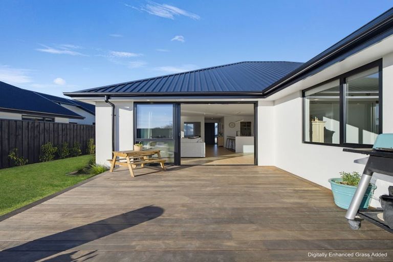 Photo of property in 7 Sutton Street, Rangiora, 7400