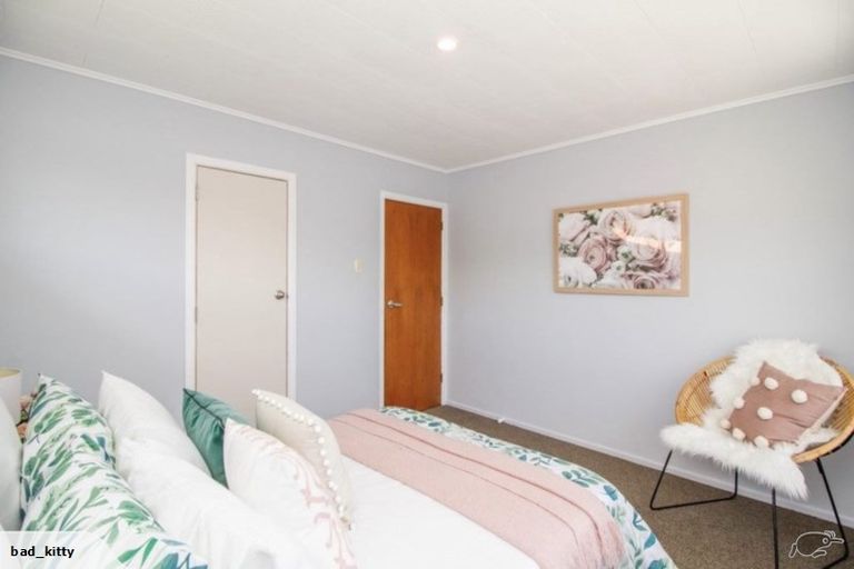 Photo of property in 270b Wellington Road, Wainuiomata, Lower Hutt, 5014