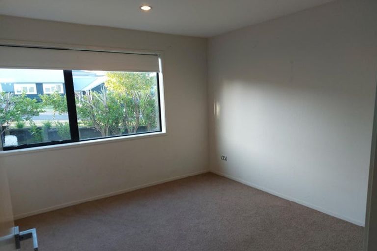 Photo of property in 1 Stockyard Crescent, Pukekohe, 2120