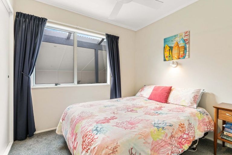 Photo of property in 105 Mckellar Place, Whangamata, 3620