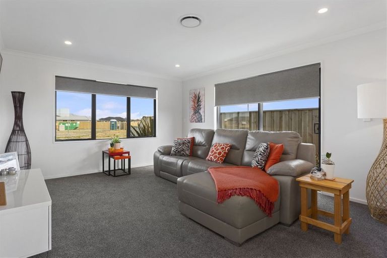 Photo of property in 91 Te Hurunui Drive, Pegasus, 7612