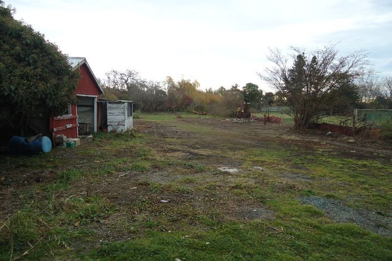 Photo of property in 22 Timaru Road, Waimate, 7924