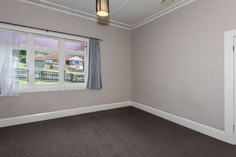 Photo of property in 75 Fourth Avenue, Woodhill, Whangarei, 0110