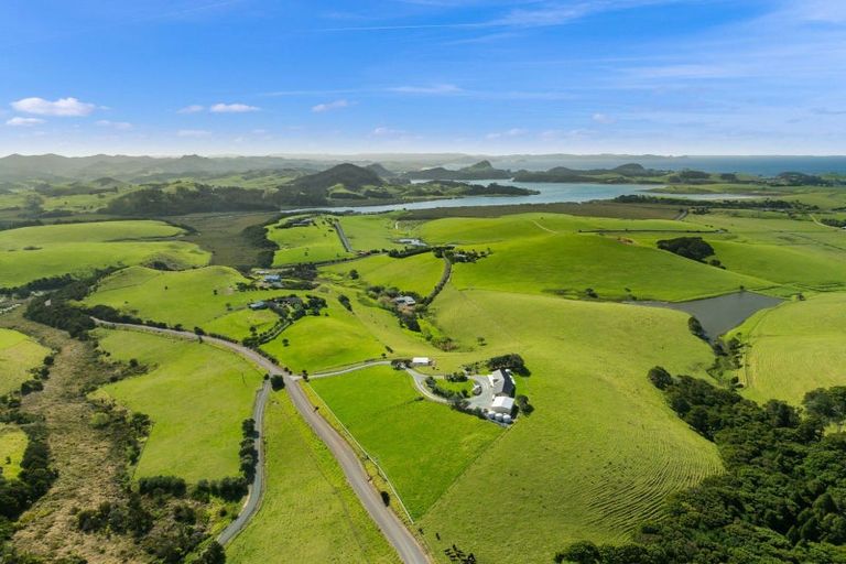 Photo of property in 55 Harambee Road, Taiharuru, Onerahi, 0192