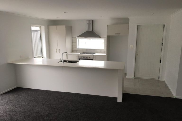 Photo of property in 18 Tabraham Crescent, Pyes Pa, Tauranga, 3112