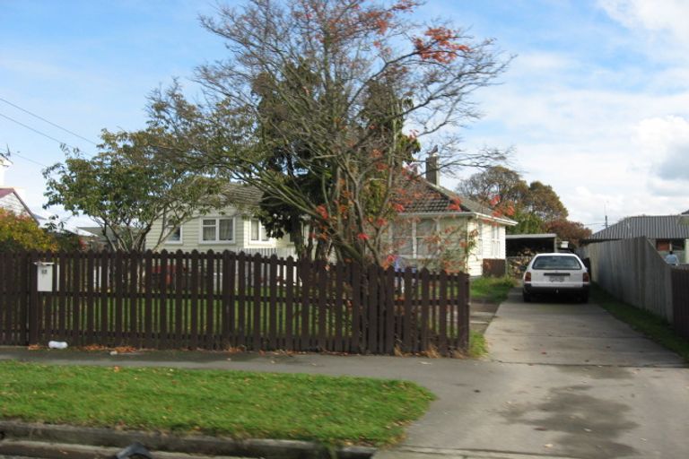 Photo of property in 17 Primrose Street, Northcote, Christchurch, 8052