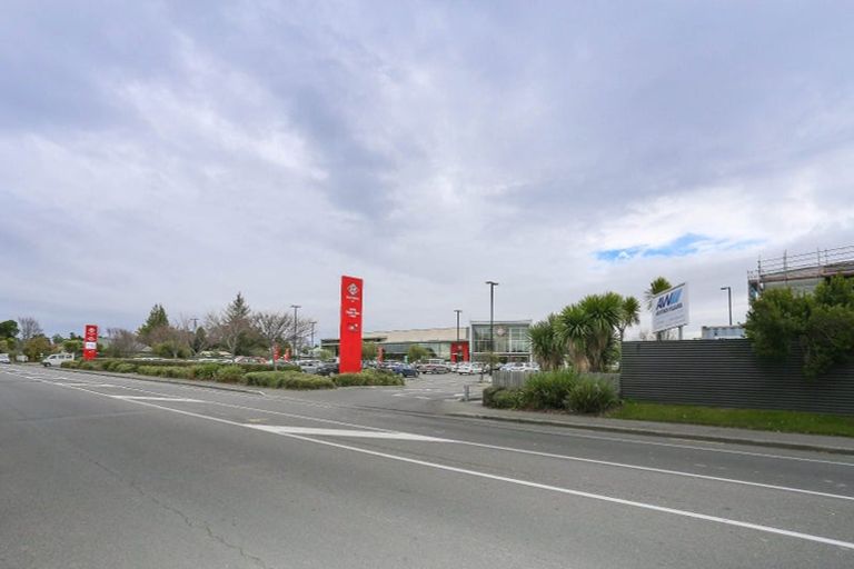Photo of property in 72a Peer Street, Upper Riccarton, Christchurch, 8041