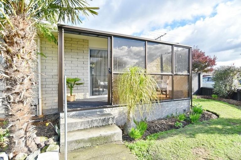 Photo of property in 1/2 Bayswater Crescent, Bromley, Christchurch, 8062