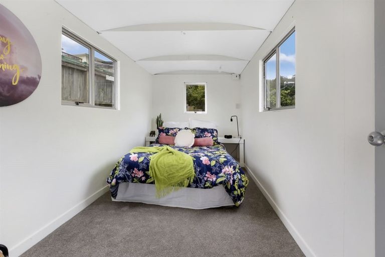 Photo of property in 63 Rangituhi Crescent, Takapuwahia, Porirua, 5022